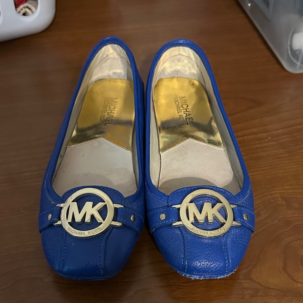 Michael Kors Blue Flats with Gold Logo